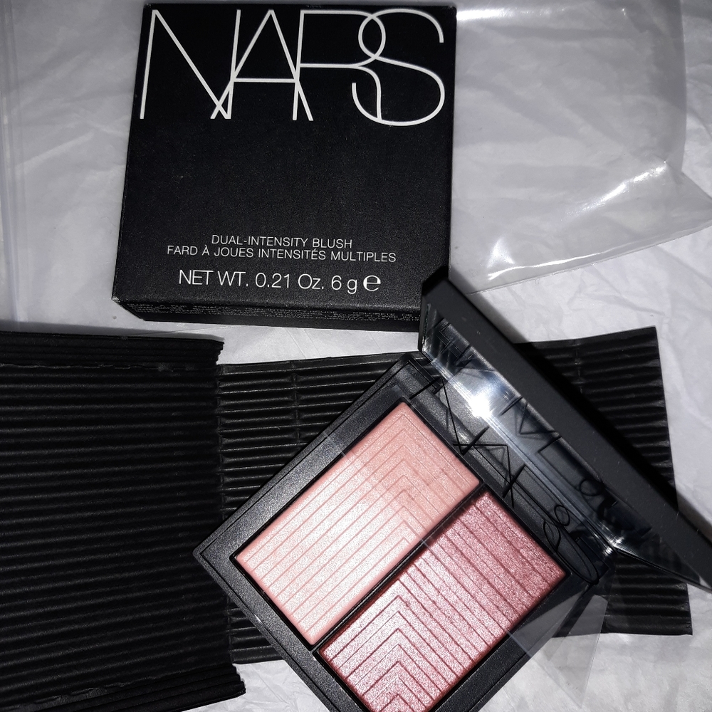 NARS ❣ XL Dual Intensity Versatile Blush: Fervor